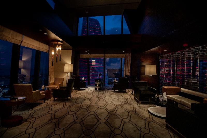 Fairmont Baku - Flame Towers - Bar