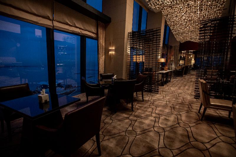 Fairmont Baku - Flame Towers - Bar