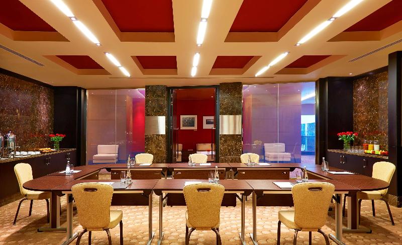 Fairmont Baku - Flame Towers - Toplantı