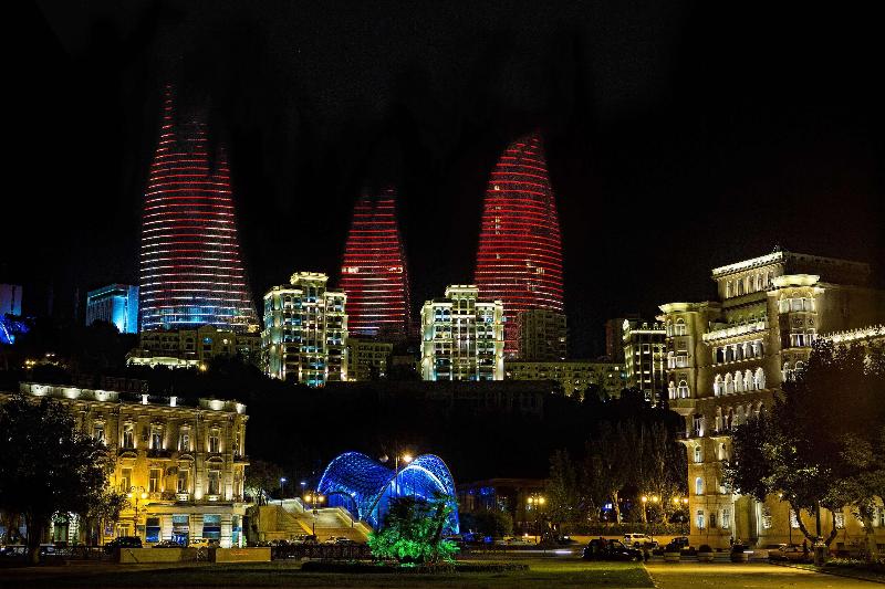 Fairmont Baku - Flame Towers - Genel