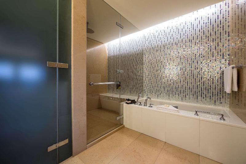 Fairmont Baku - Flame Towers - Oda