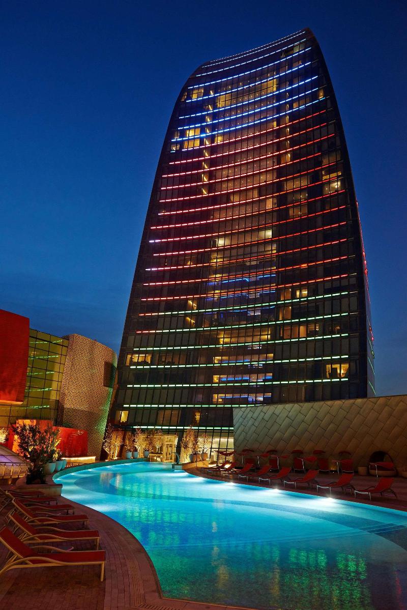 Fairmont Baku - Flame Towers - Havuz