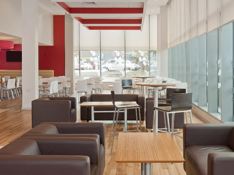 Travelodge Manchester Central Arena - Restoran