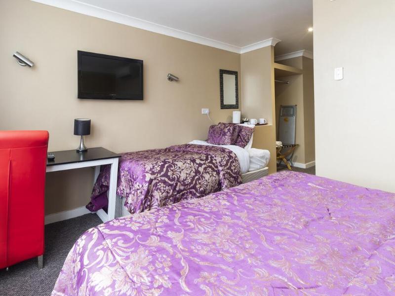 Stuart Hotel - Oda