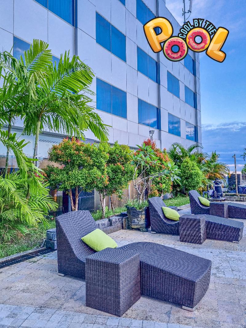 Ibis Balikpapan - Havuz