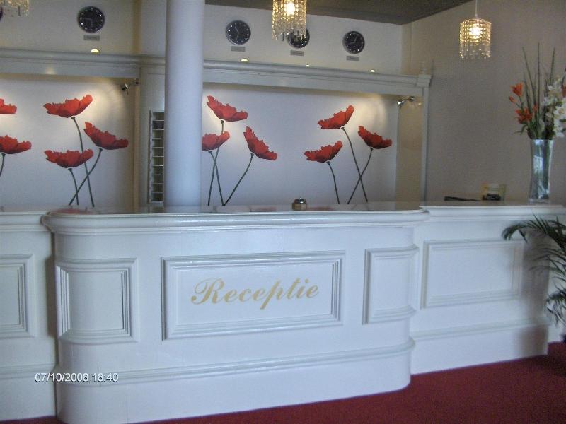 Amsterdam Beach Hotel - Lobi