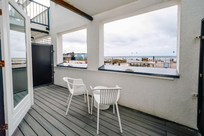 Amsterdam Beach Hotel - Plaj