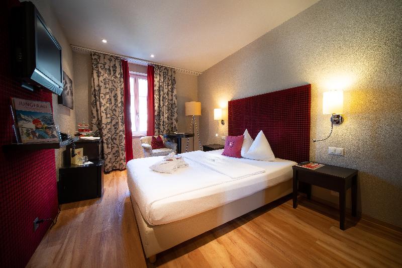 Hotel Krebs Interlaken - Oda