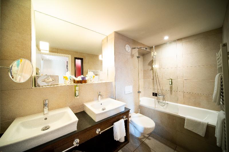 Hotel Krebs Interlaken - Oda