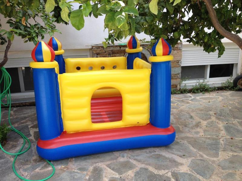 Gikas Apartments - Genel