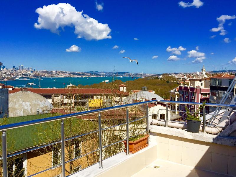 Meddusa Hotel - Teras