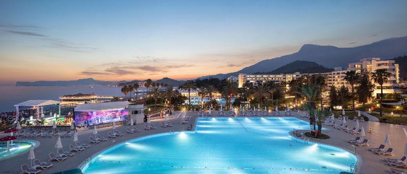 Mirage Park Resort Hotel - Havuz