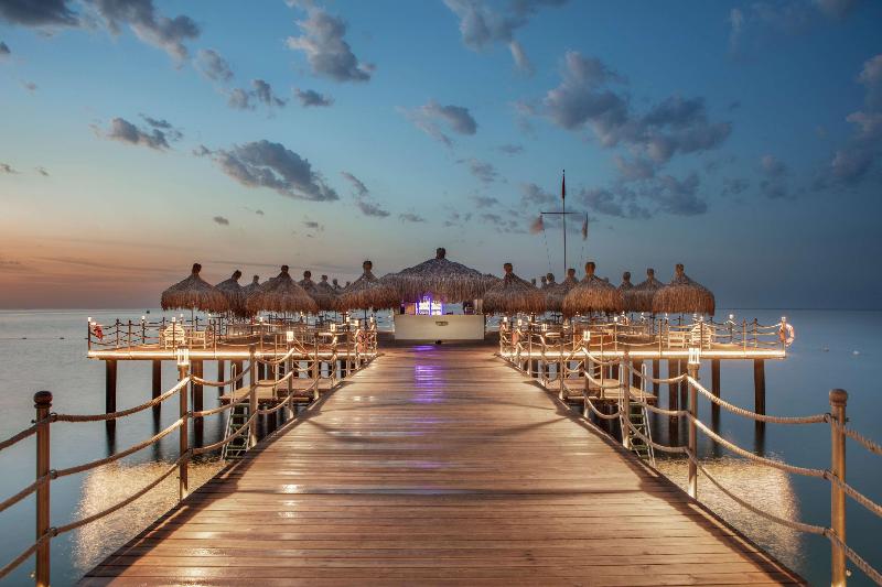 Mirage Park Resort Hotel - Plaj