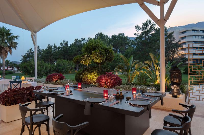 Mirage Park Resort Hotel - Restoran