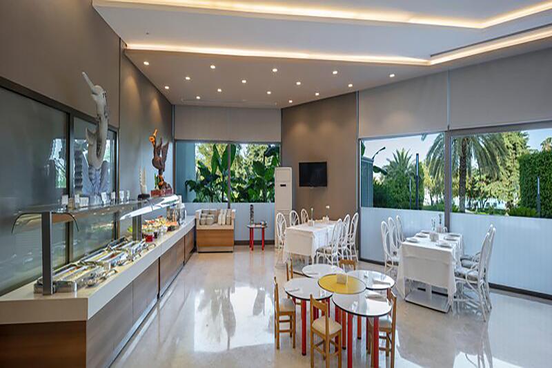 Mirage Park Resort Hotel - Restoran