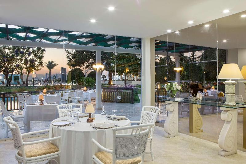 Mirage Park Resort Hotel - Restoran