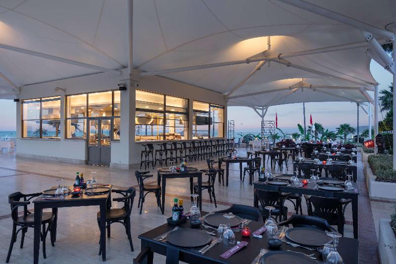 Mirage Park Resort Hotel - Restoran