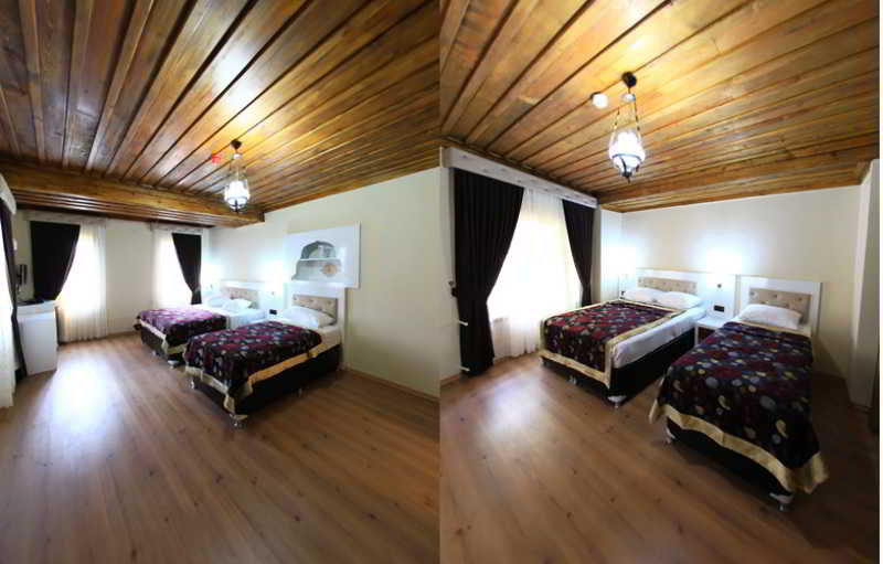 Bacchus Pension - Genel