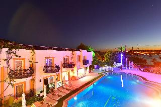 Tropicana Beach Hotel