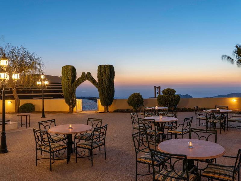 Grand Mercure Petra - Bar