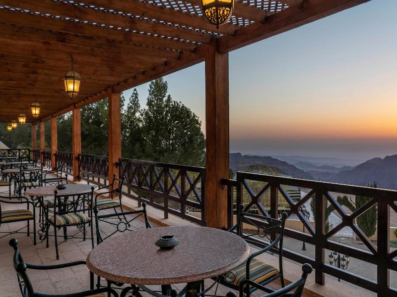 Grand Mercure Petra - Bar