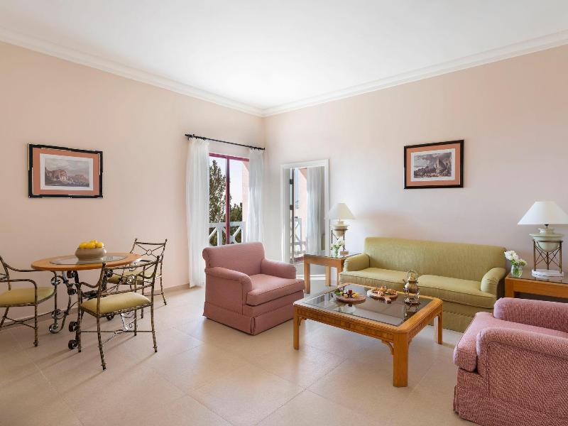 Grand Mercure Petra - Oda