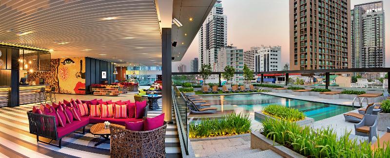 DoubleTree by Hilton Sukhumvit Bangkok - Bar