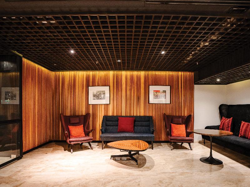 DoubleTree by Hilton Sukhumvit Bangkok - Lobi