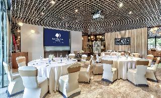 DoubleTree by Hilton Sukhumvit Bangkok fotoÄŸrafÄ±