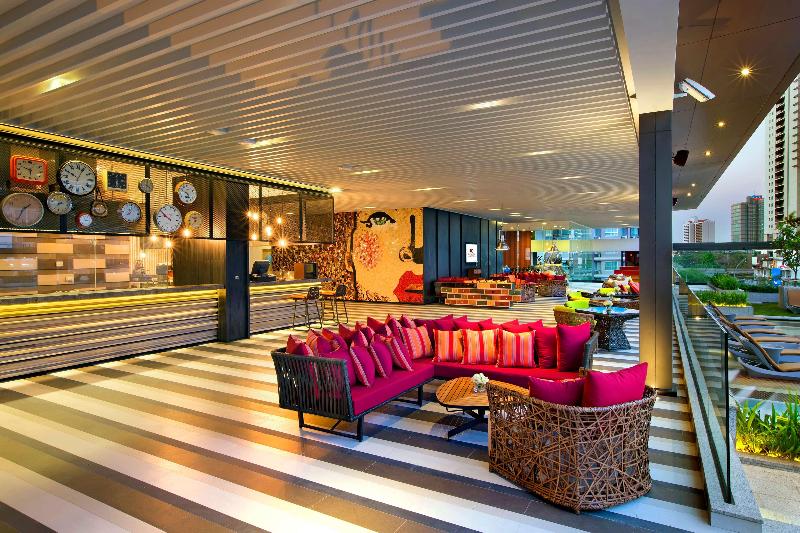 DoubleTree by Hilton Sukhumvit Bangkok - Restoran