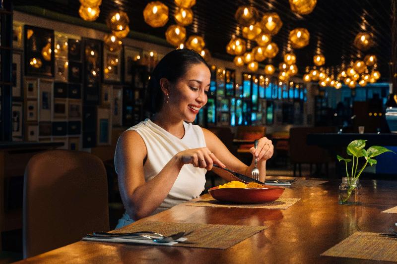 DoubleTree by Hilton Sukhumvit Bangkok - Restoran