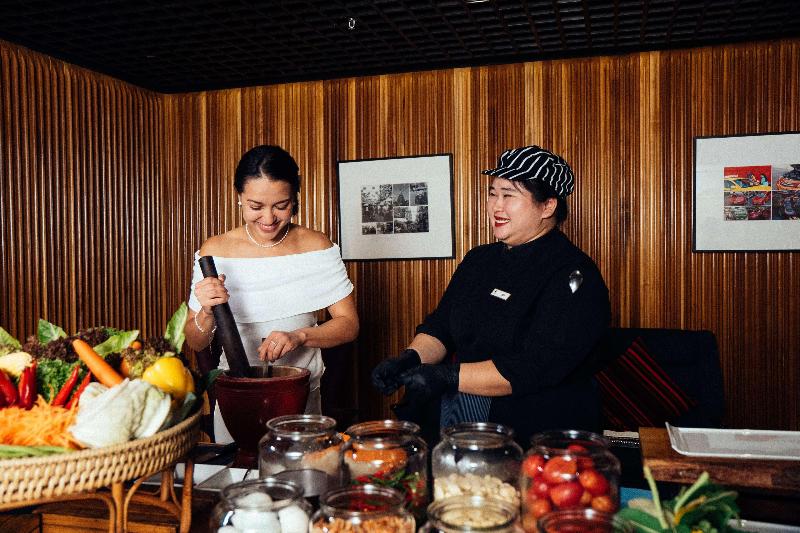 DoubleTree by Hilton Sukhumvit Bangkok - Restoran