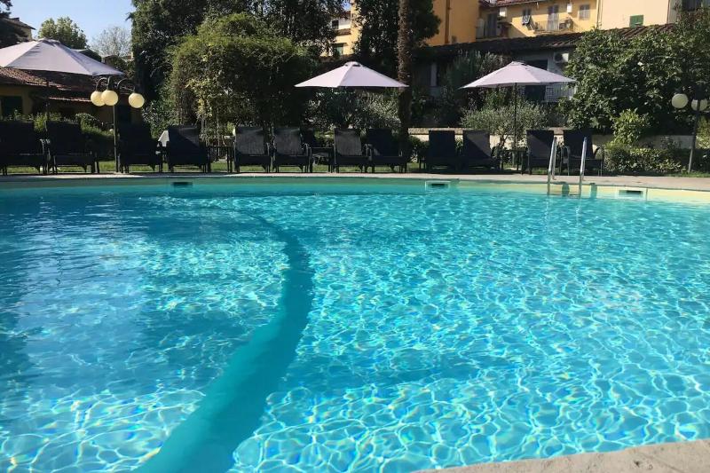 Villa Royal - Genel