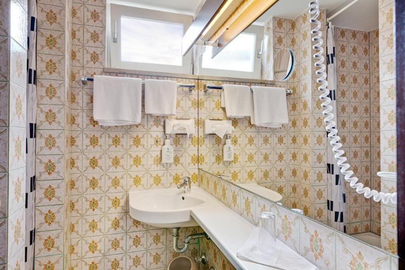 Hotel National - Genel
