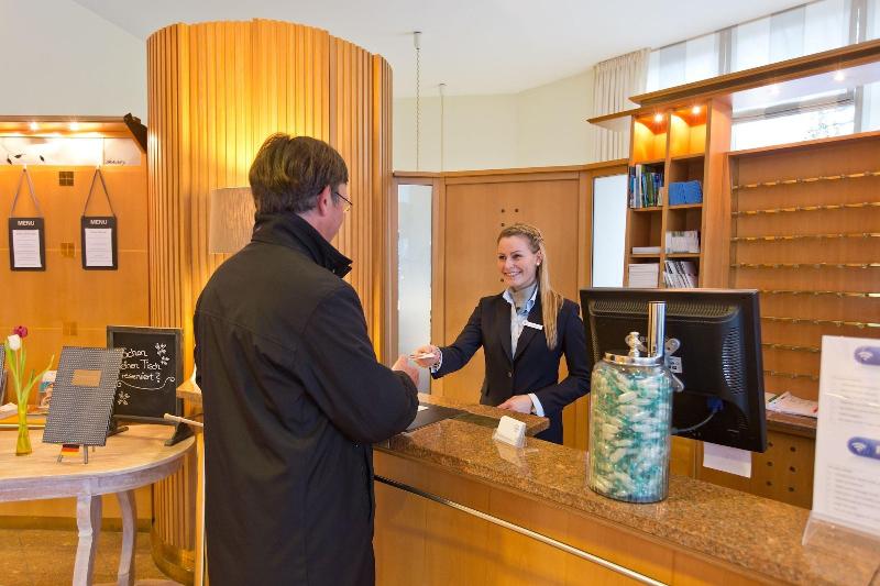Hotel Deutscher Hof - Lobi