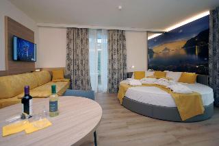 Hotel Ambassador Suite