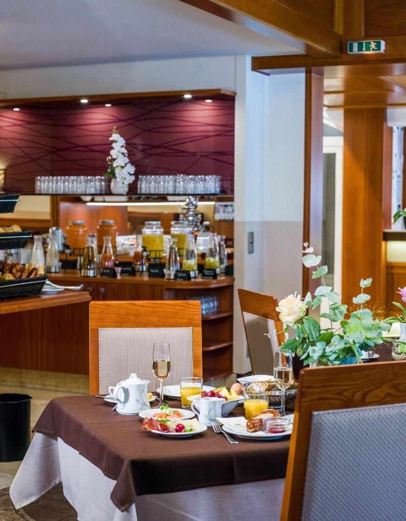 Hotel Konig - Restoran