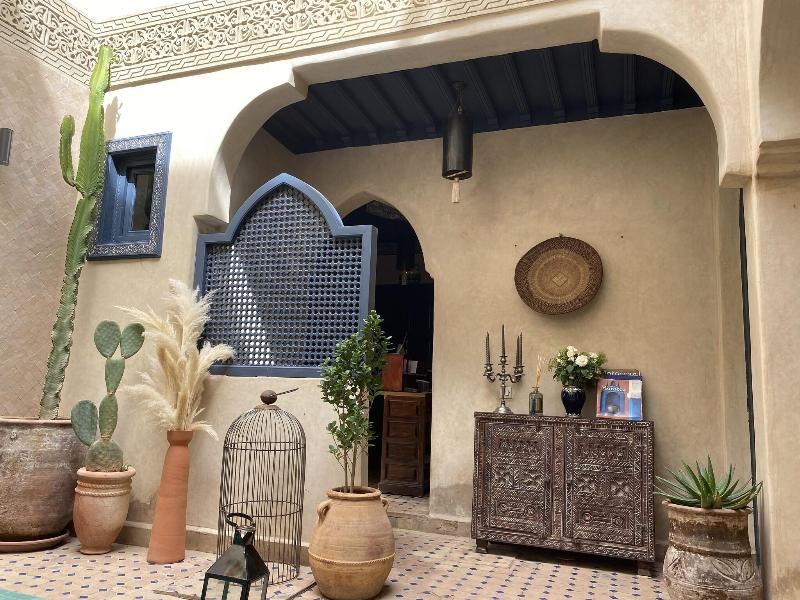 Riad Jonan - Lobi