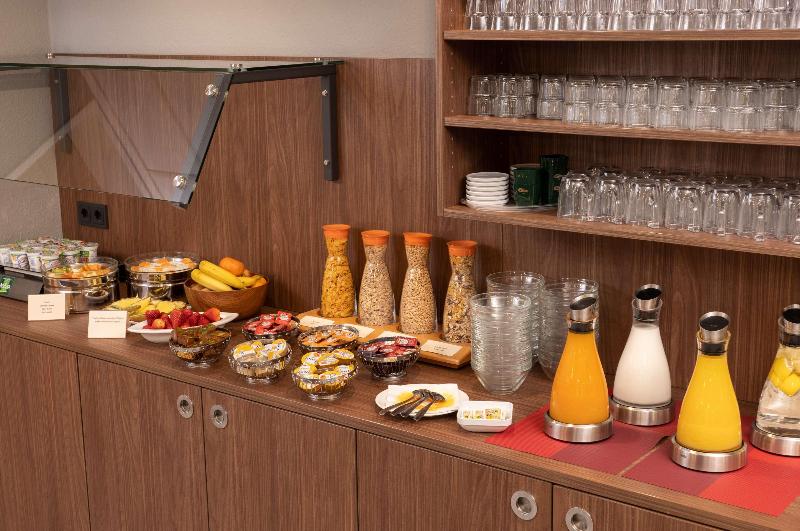 BEST WESTERN Comfort Business Hotel - Restoran