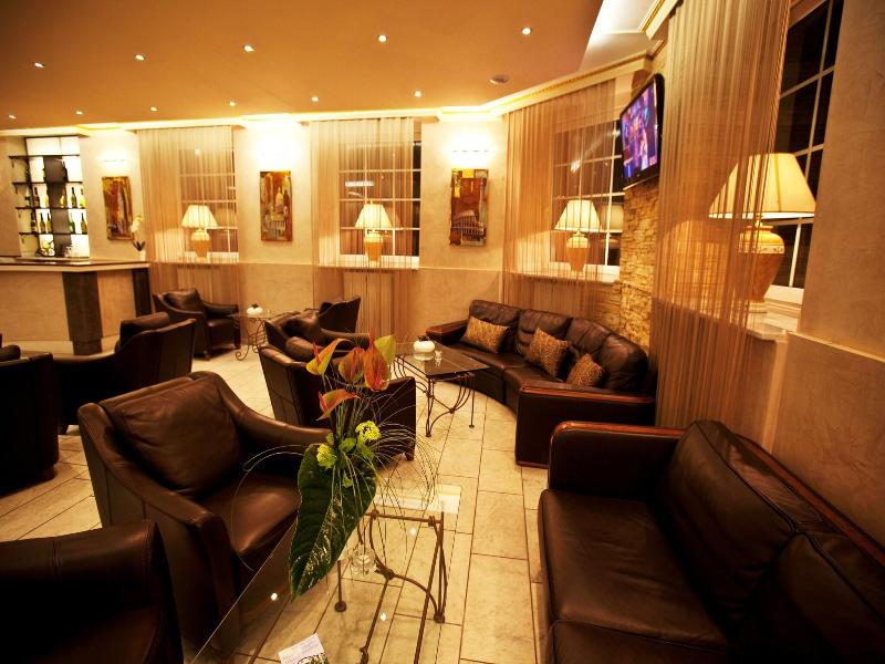 Atomis Hotel Dusseldorf City - Lobi
