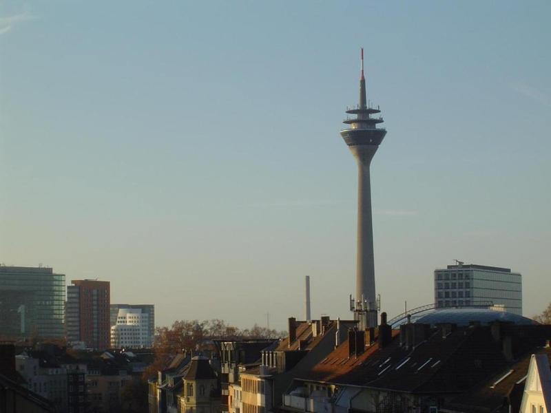 Atomis Hotel Dusseldorf City - Genel