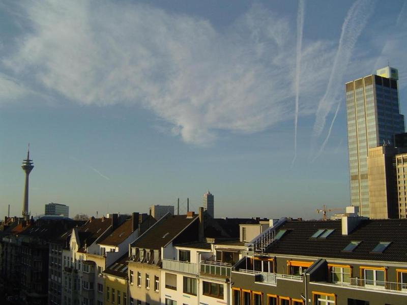 Atomis Hotel Dusseldorf City - Genel