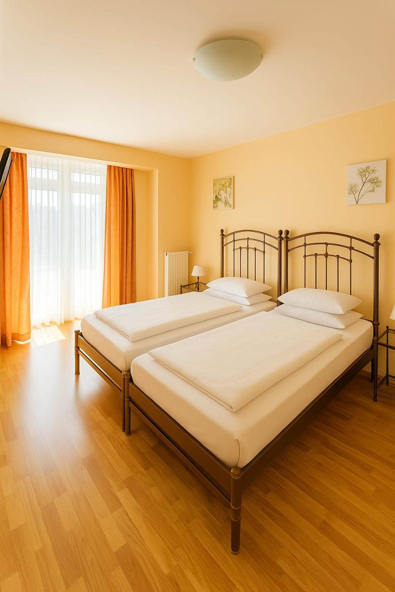 Atomis Hotel Dusseldorf City - Oda
