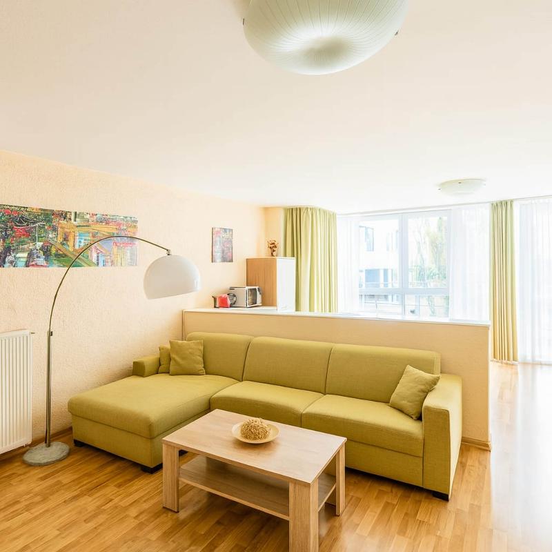 Atomis Hotel Dusseldorf City - Oda