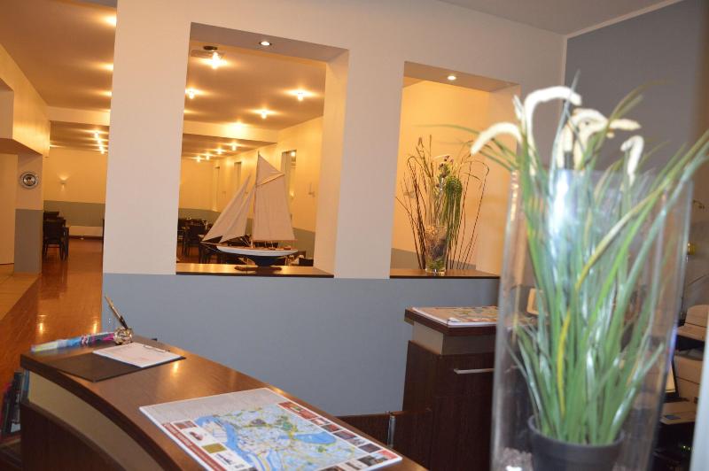 Hotel Mercedes - Lobi