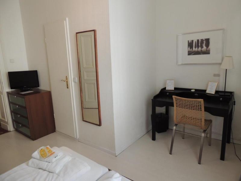 Hotel Villa Oberkassel - Genel