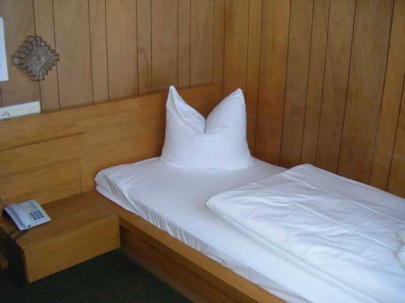 Central Hotel Tegel fotoÄŸrafÄ±
