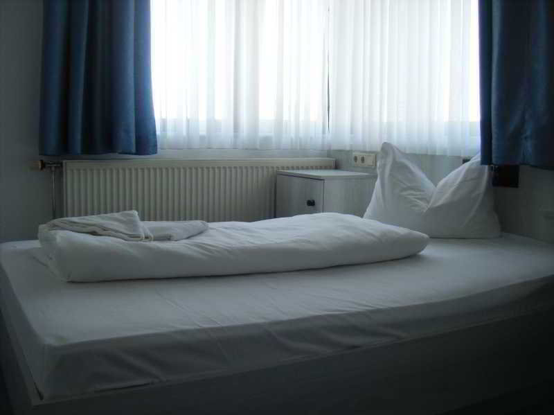 Central Hotel Tegel fotoÄŸrafÄ±