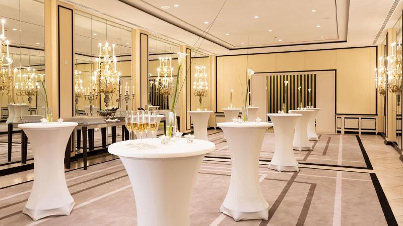 Ameron Hotel Konigshof Bonn - Toplantı