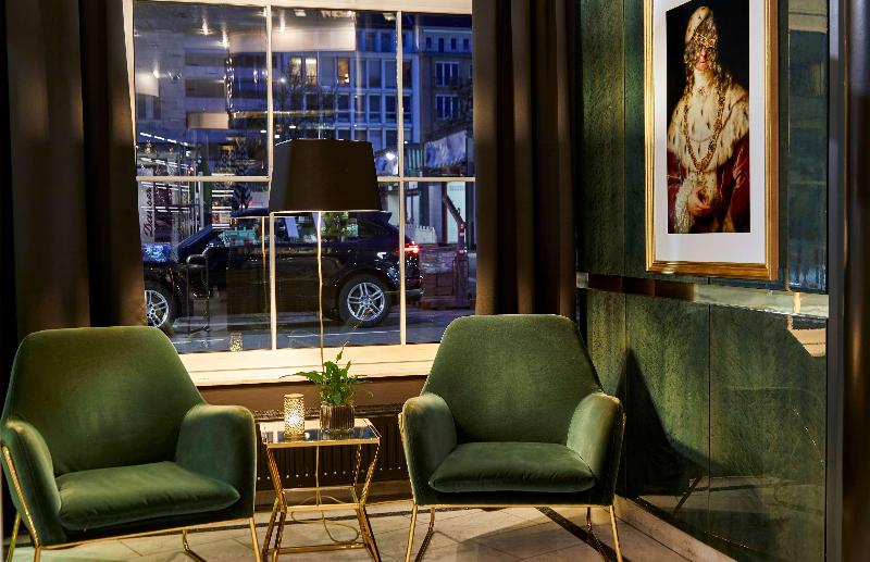 Das Carls Hotel Düsseldorf - Lobi